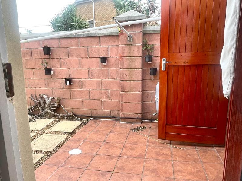 3 Bedroom Property for Sale in Somerset West Western Cape